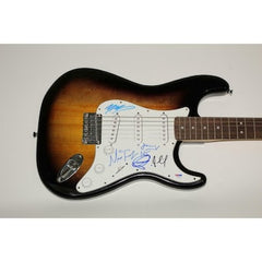 Maroon 5 Full Band Signed Autograph Fender Electric Guitar - Adam Levine ++ Psa