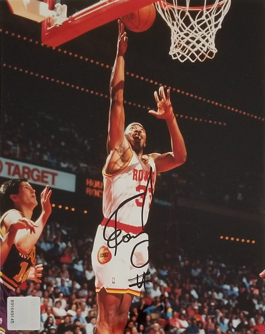 Basketball signed photo