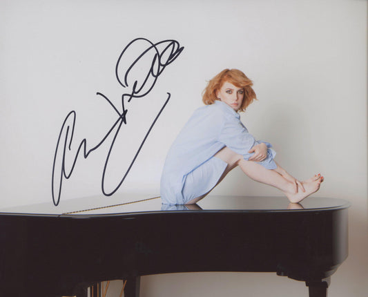 Alicia Witt signed photo