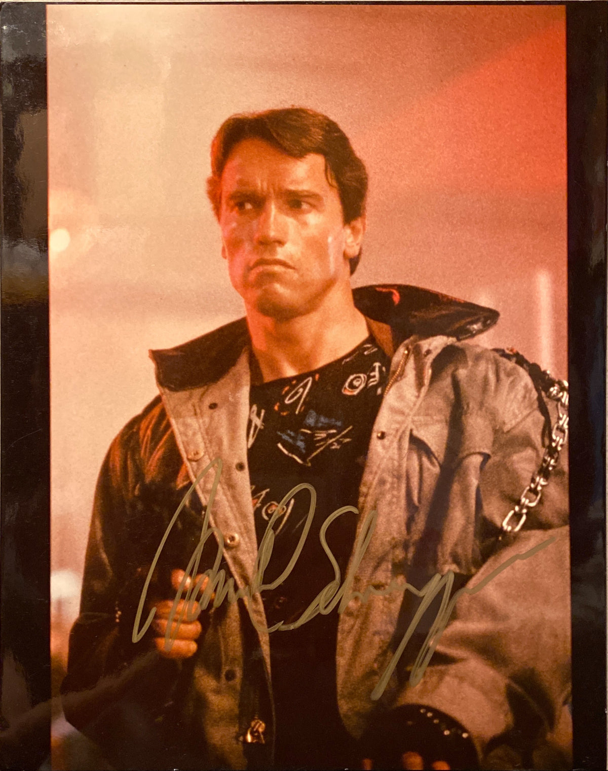 Arnold Schwarzenegger signed  "The Terminator" movie photo