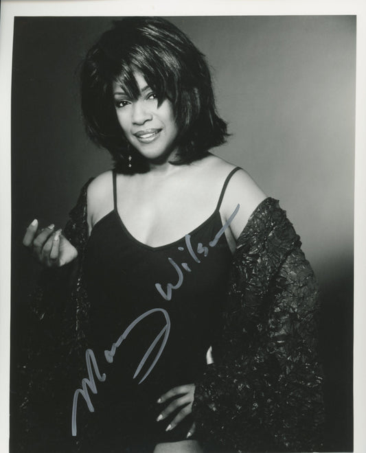 Mary Wilson signed photo