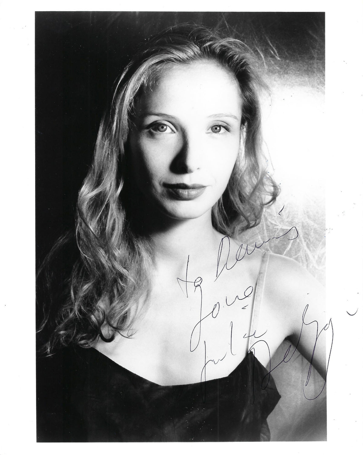 American Werewolf In Paris Author Julie Delpy signed photo