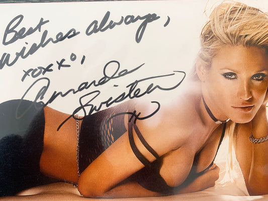 Amanda Swisten signed photo