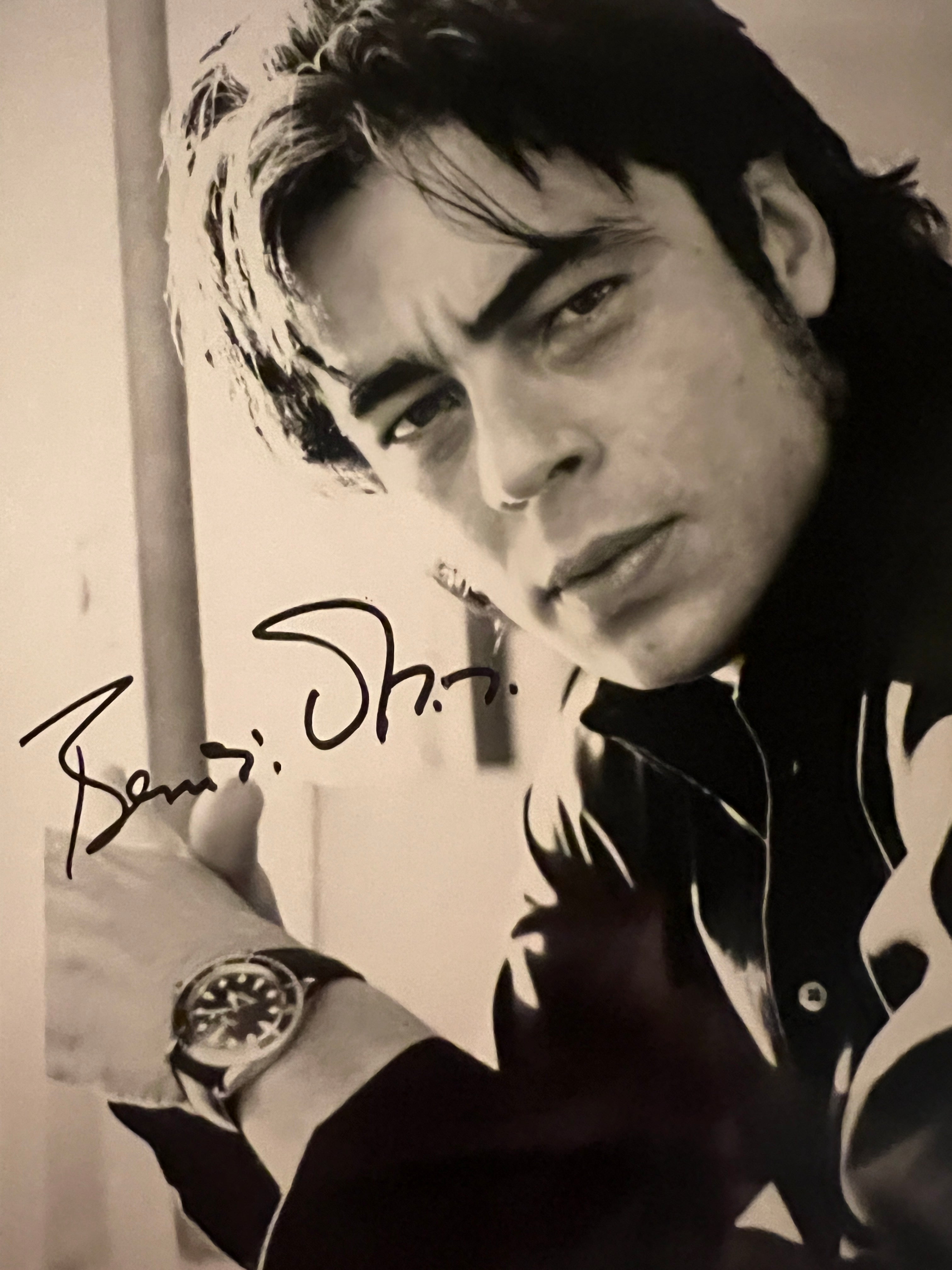 Benicio Del Toro facsimile signed photo. 5x7 inches