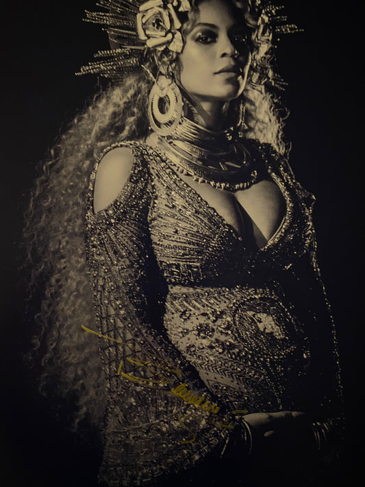 Beyoncé signed photo